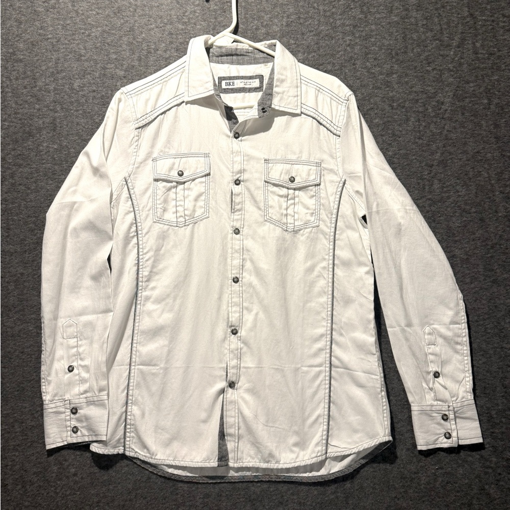 BKE Shirt mens Medium white pearl snap button up western rodeo country concert